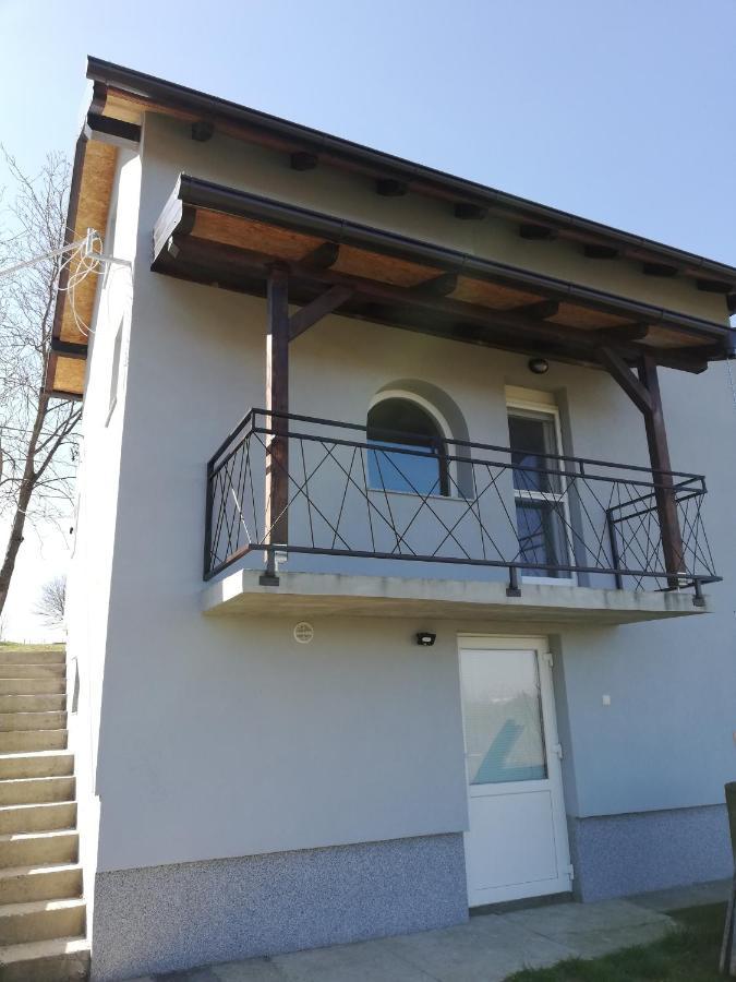 Holiday home Kuca Za Odmor Kustura *