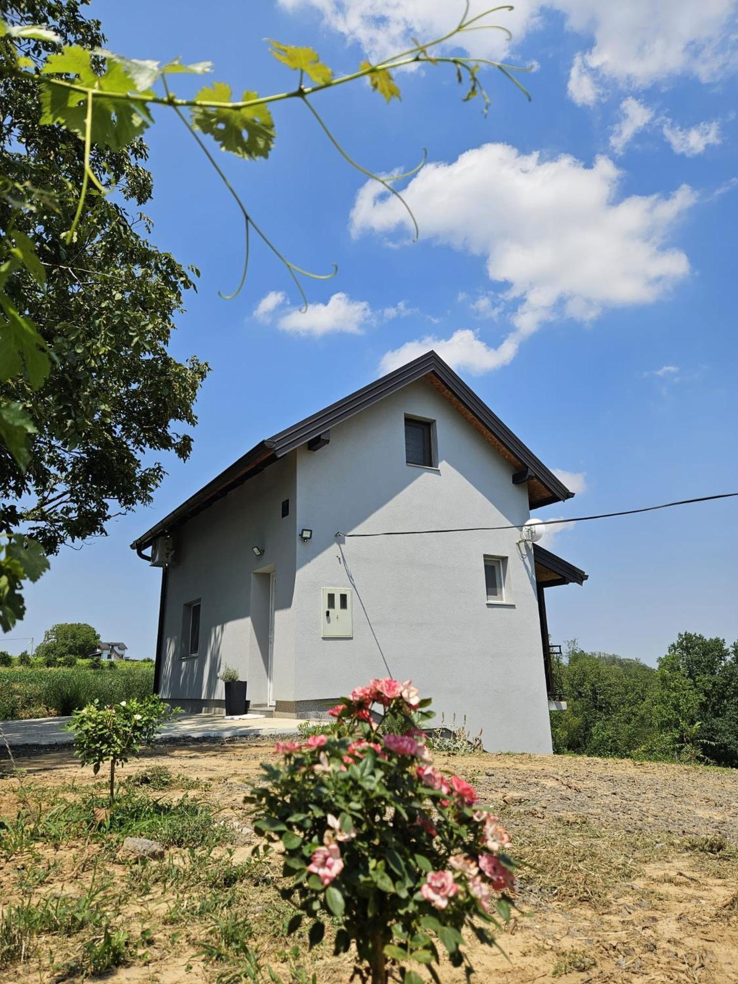 Kuca Za Odmor Kustura Holiday home *